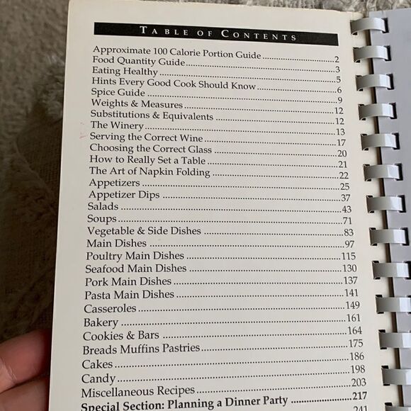 1991 The John Deere Employee Family‎ Recipe Cook Book Dubuque Works Iowa - Picture 3 of 6